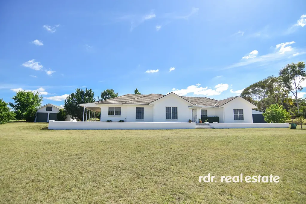 Inverell 3Kwarto LIFESTYLE, SPACE, VERSATILITY ON ACREAGE