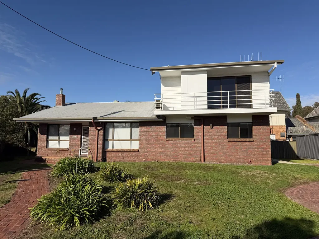 Top Location - 3 Bedrooms