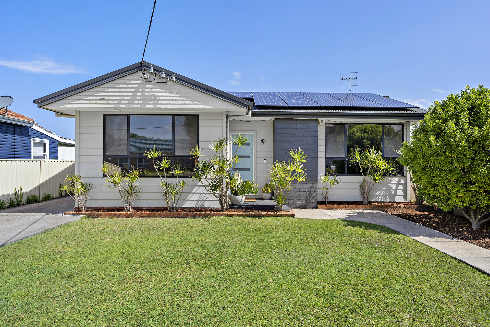 16 HITCHCOCK AV, BELMONT NSW 2280, 0 Bedrooms, 0 Bathrooms, House