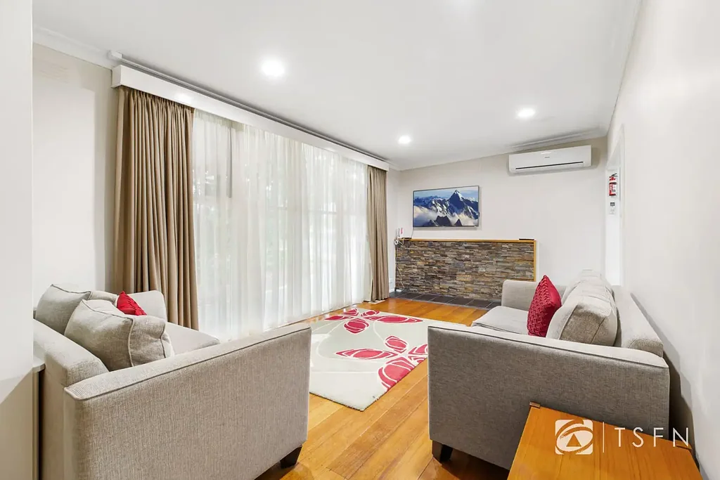 FULLY FURNISHED - AVAILABILE JUNE 2026