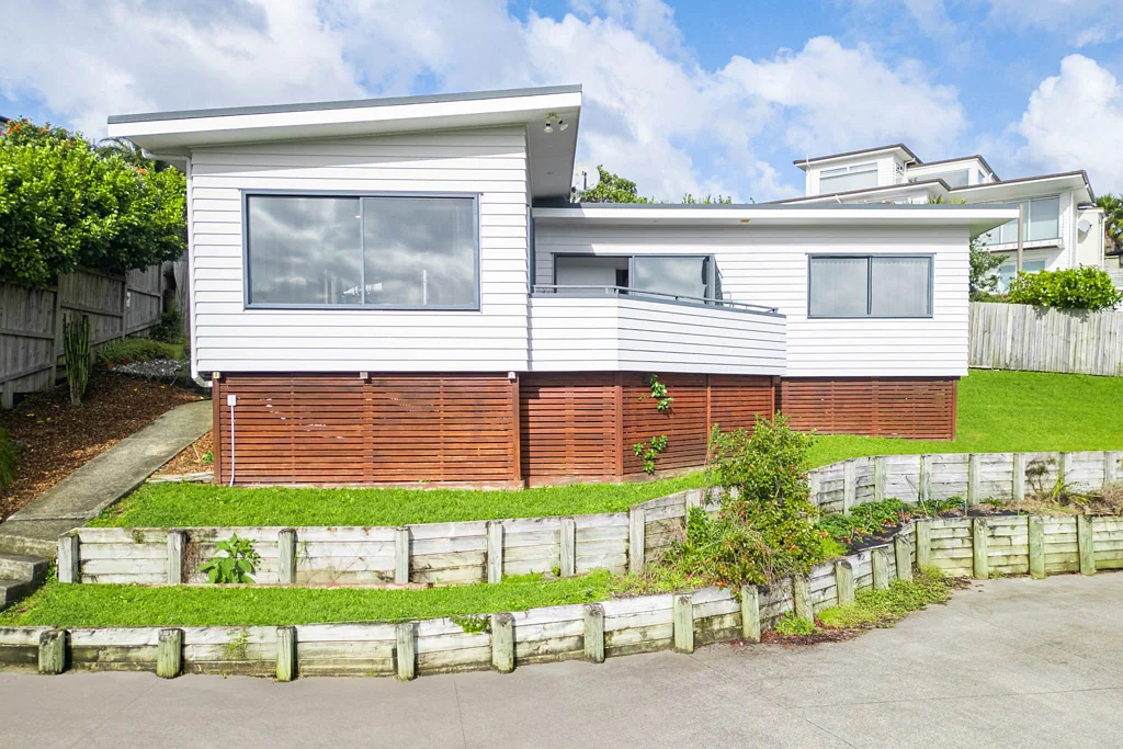 142A Kittiwake Drive, Albany, North Shore City, Auckland