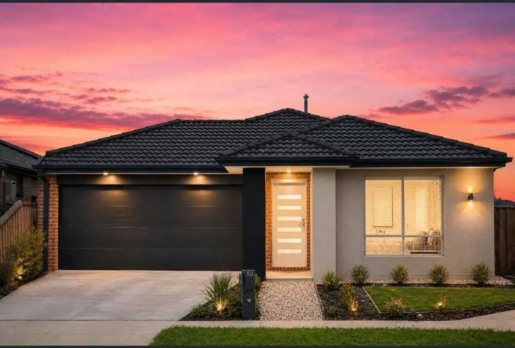Modern East-Facing Home Offering Comfort, Style & Convenience