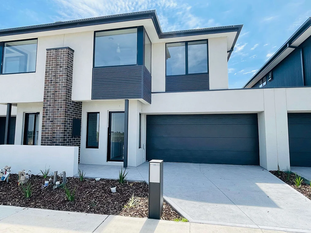 Modern Townhouse Living in Kalkallo