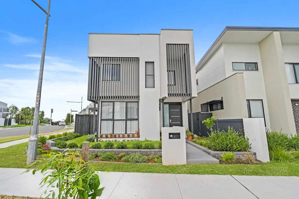 54 Brangus Loop, Oran Park, NSW 2570