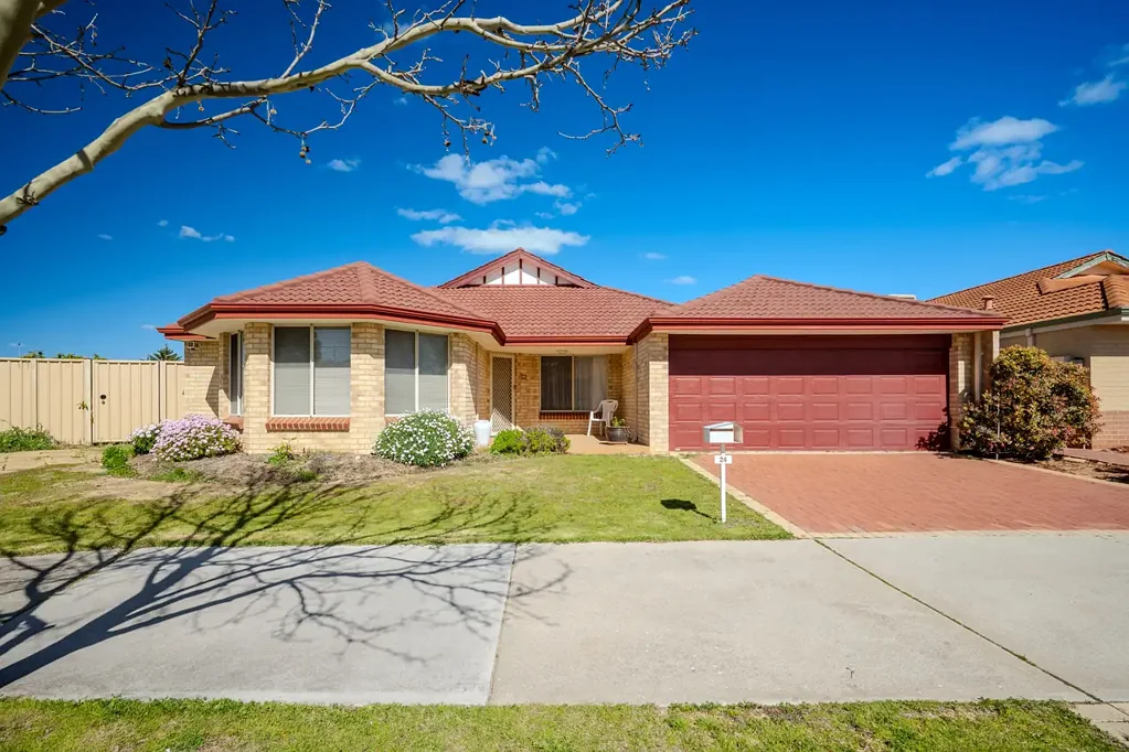 24 Wiltshire Entrance, Butler, WA 6036