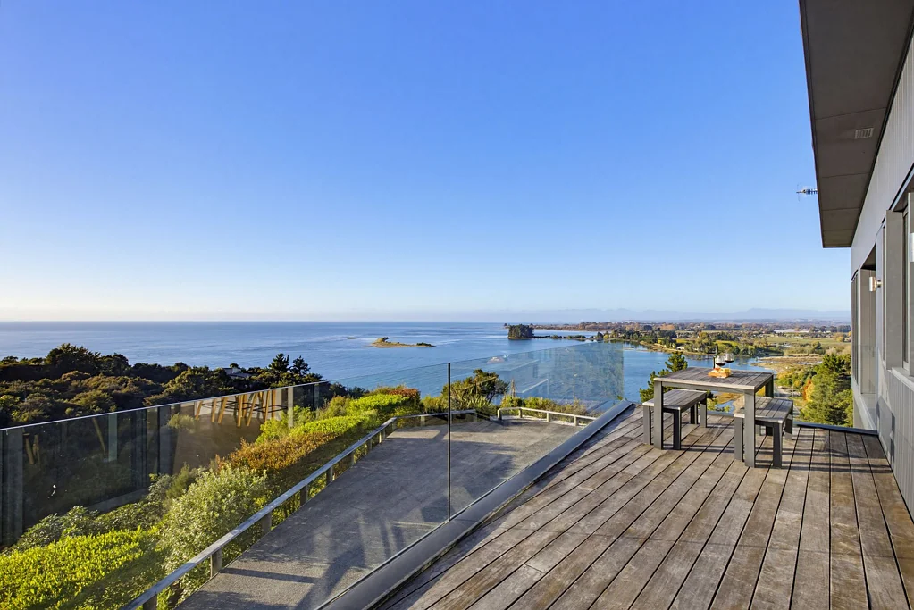 Kaiteriteri 3 Bedroom Executive Lifestyle Living