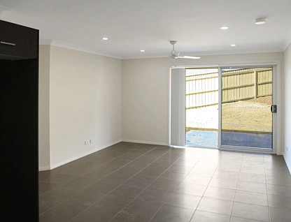 6 (1) Orchard Close, Gillieston Heights, Hunter, 3 habitaciones, 2 baños, Unspecified