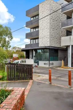 14/2 West Street, Brunswick