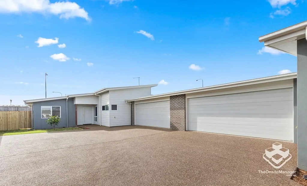 As New 3 Bedroom 2 Bathroom 2 Car Townhouse