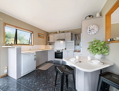 5B Highlight Parade, Te Atatu South, Waitakere City, 3房, 2浴, House