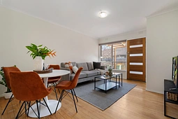 4/63 Pickett Street, Reservoir