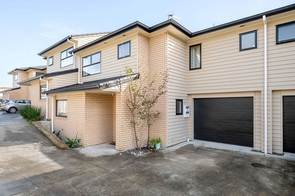 Hamilton Central 3Phòng ngủ Inner city living or investment opportunity