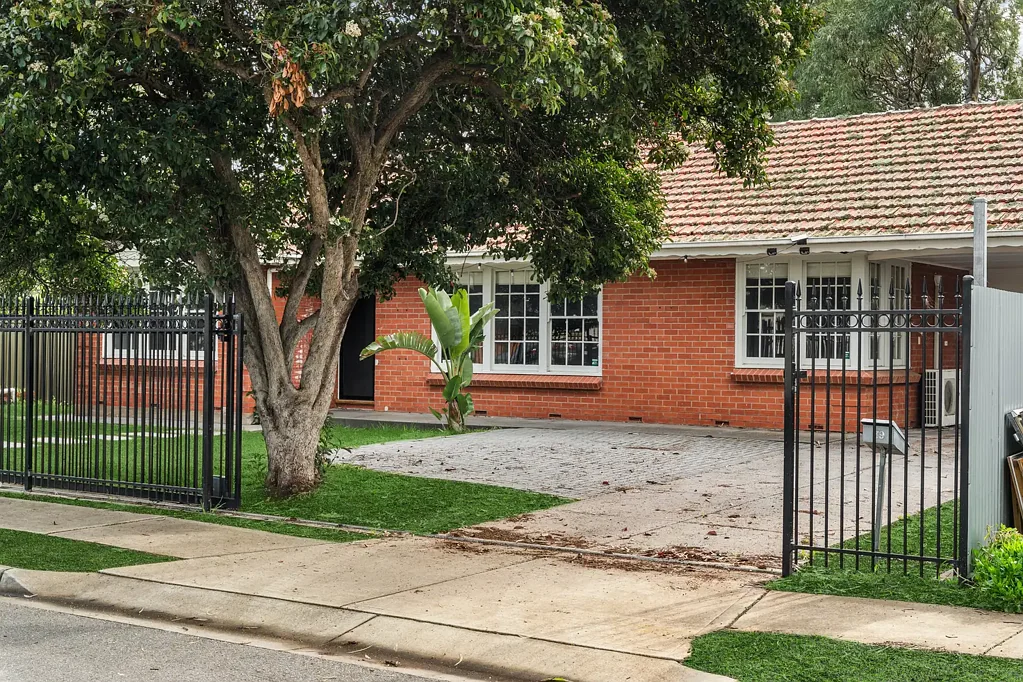 Morphett Vale 3Kwarto An Exciting Opportunity in the Heart of Morphett Vale.