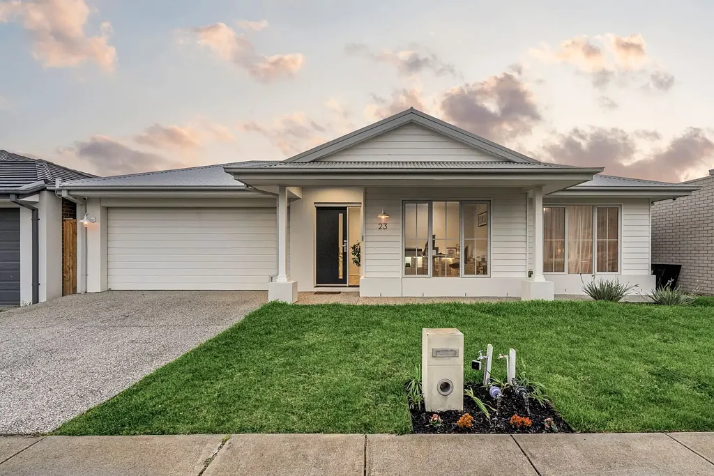 Mount Duneed 4房  Spacious Family Living in Prime Location!