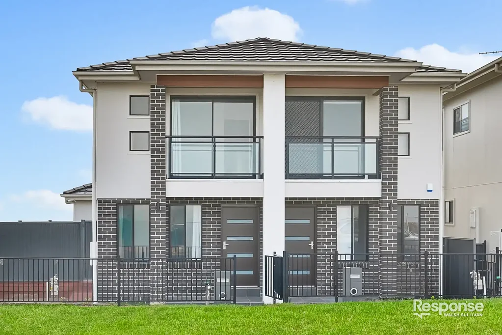 Brand New 4 Bedroom Duplex in Prime Box Hill Location