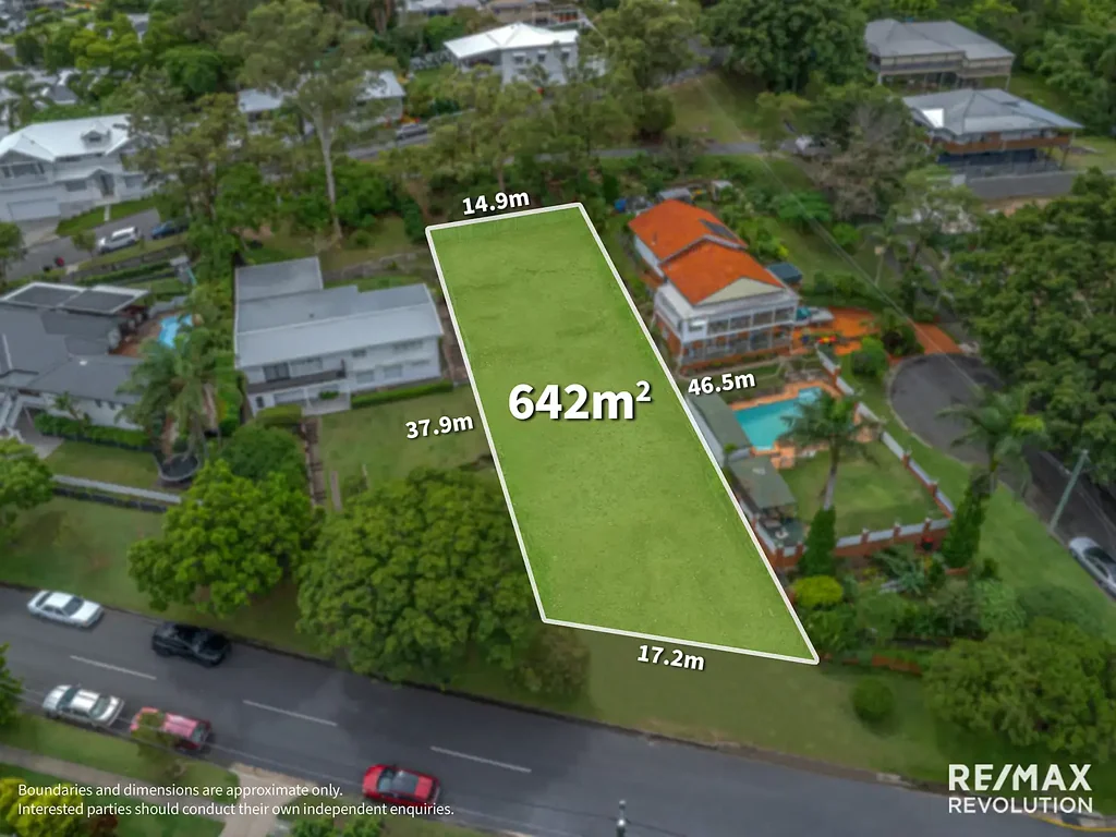 10 Pattison Avenue, Norman Park, QLD 4170