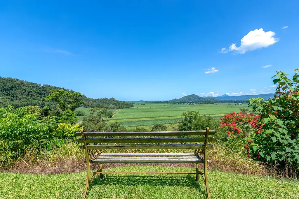 Mossman 6 Bedroom I'M ON TOP OF THE WORD, HEY!  TWO HOMES, AMAZING VIEWS