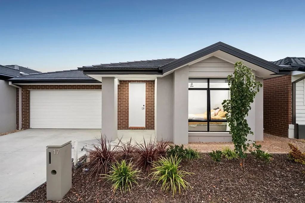 17 Raam Circuit, Armstrong Creek, VIC 3217