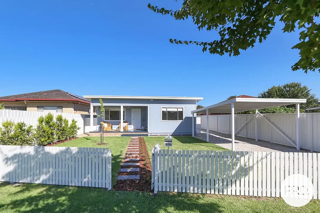 STRIKING APPEARANCE - NEWLY RENOVATED
