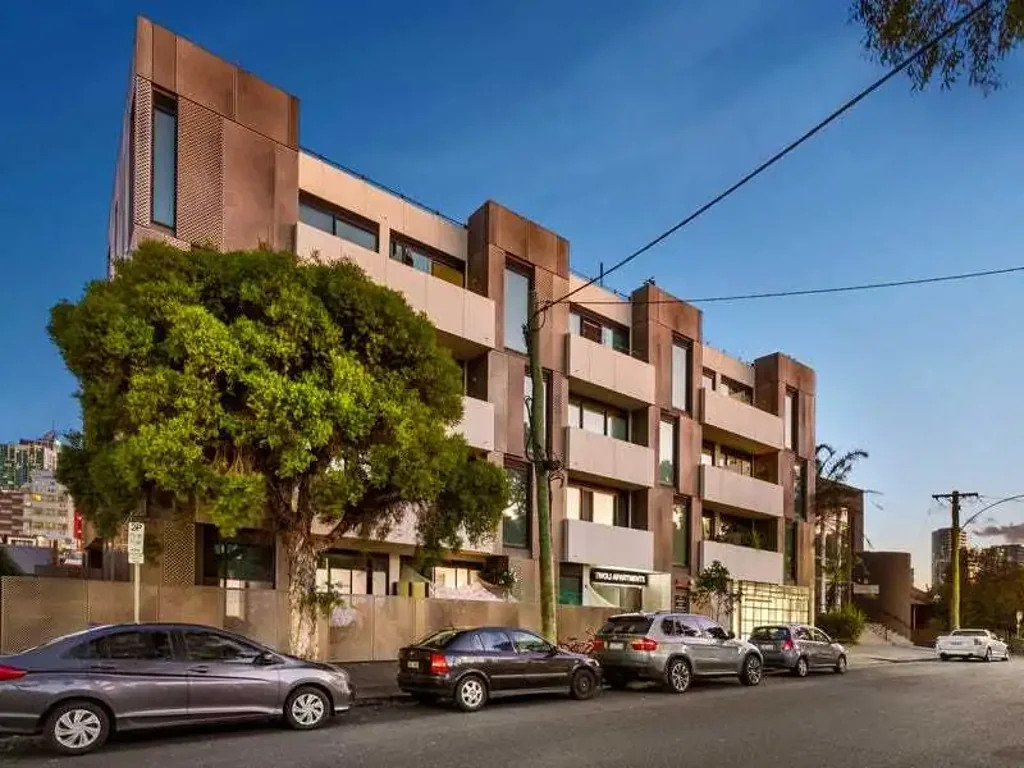 Modern Furnished Apartment In the CBD