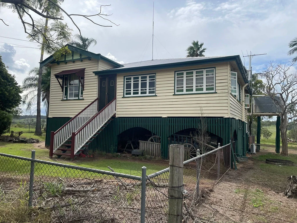 Patrick Estate First time offered since 1908 - 836 Acres Opposite Wivenhoe Dam!