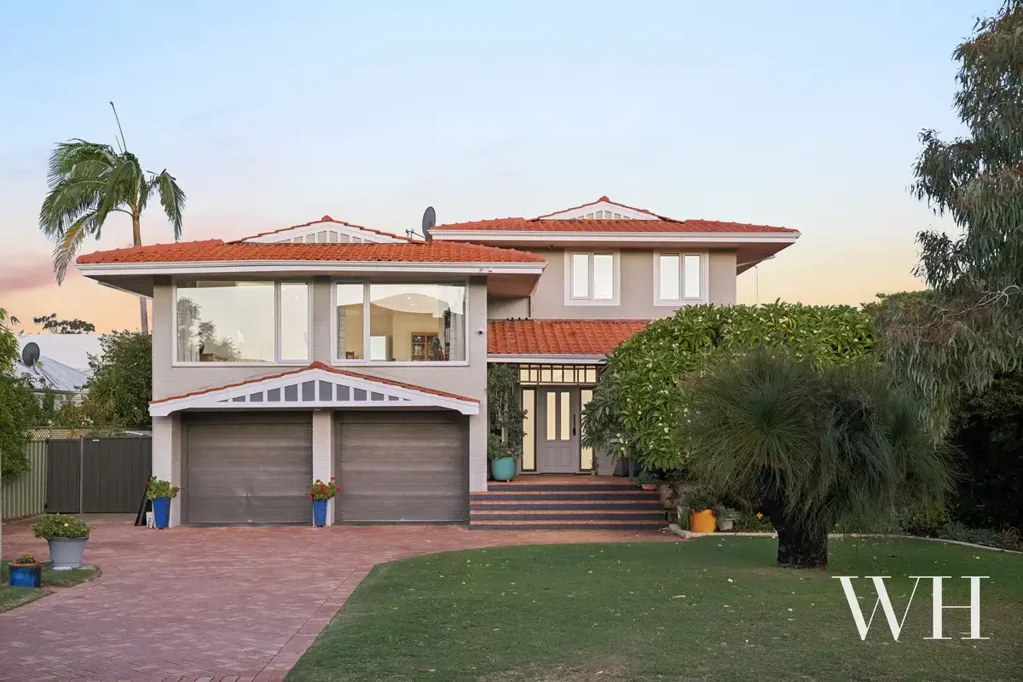 Attadale 5Habitaciones Riverside Bliss: Expansive & Effortless Family Sanctuary
