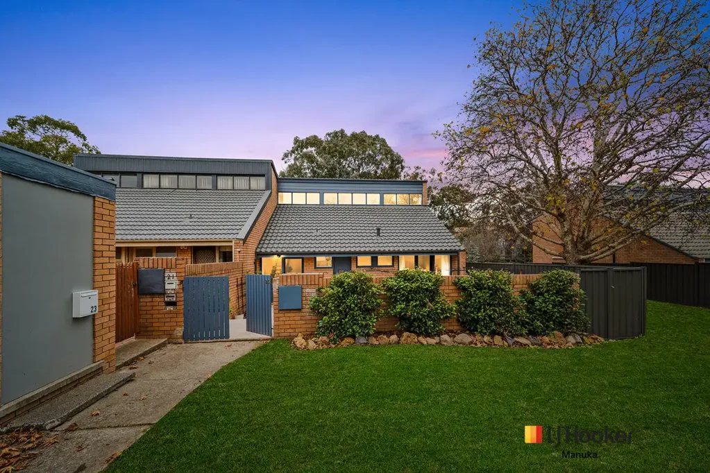 Garran 4침실 Beautifully Renovated Family Living in Peaceful Garran