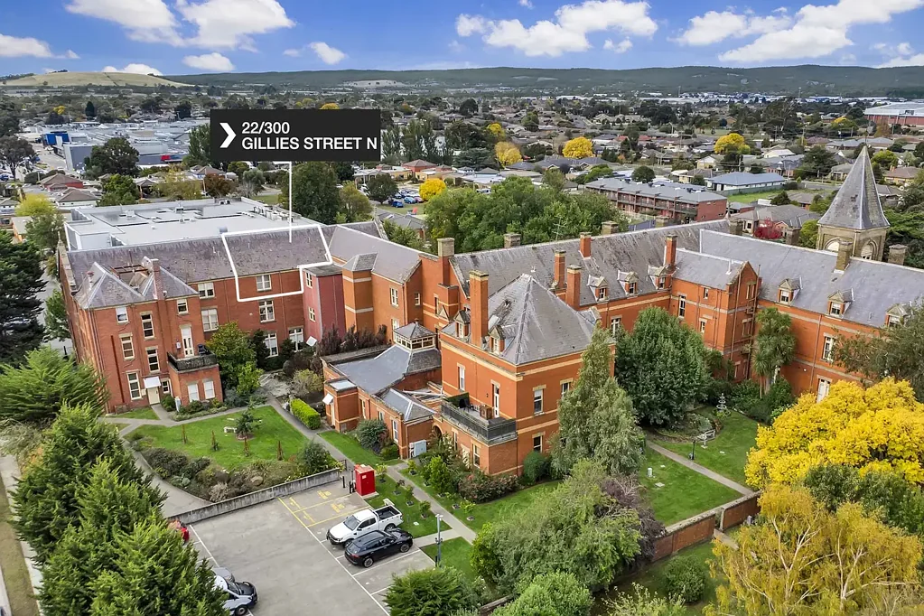 Wendouree 2침실 Historic Grandeur Delivers Light-Filled Living