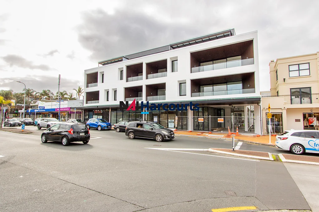 Mairangi Bay New Local Hot Spot?