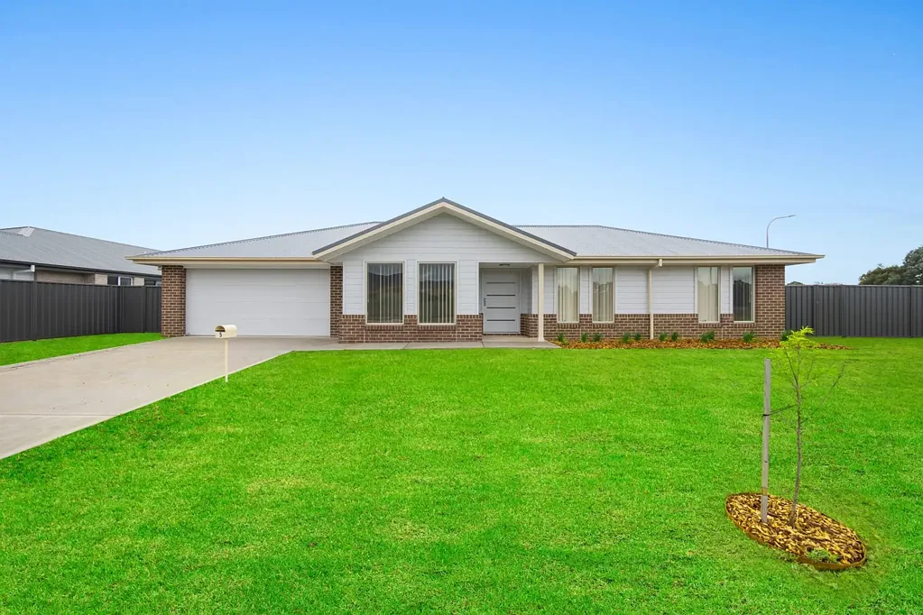 Mudgee 4Zimmer Turn the Key to Effortless Living, And a Profitable Future