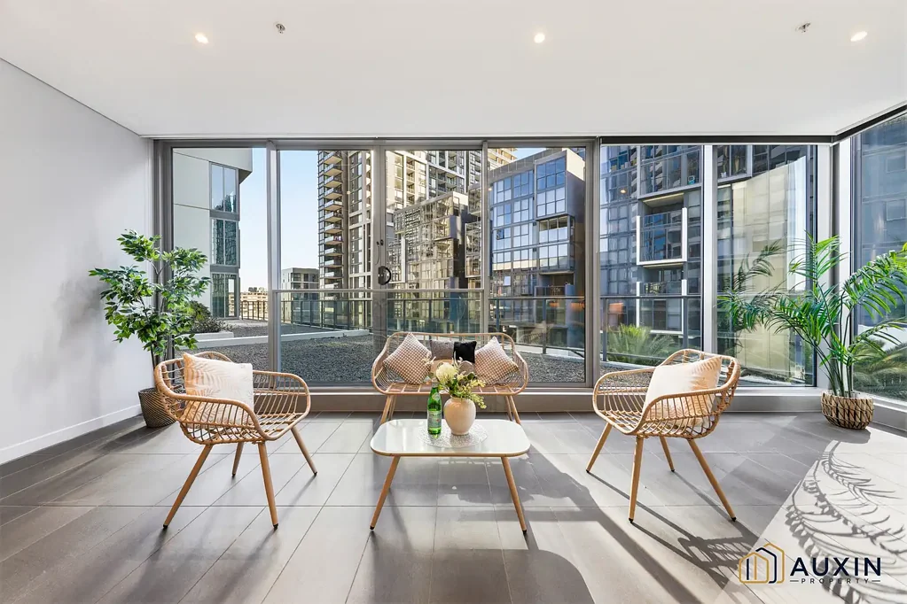 Wentworth Point 2 Slaapkamer Spacious Apartment with Massive Winter Garden | Premium Wentworth Point Lifestyle