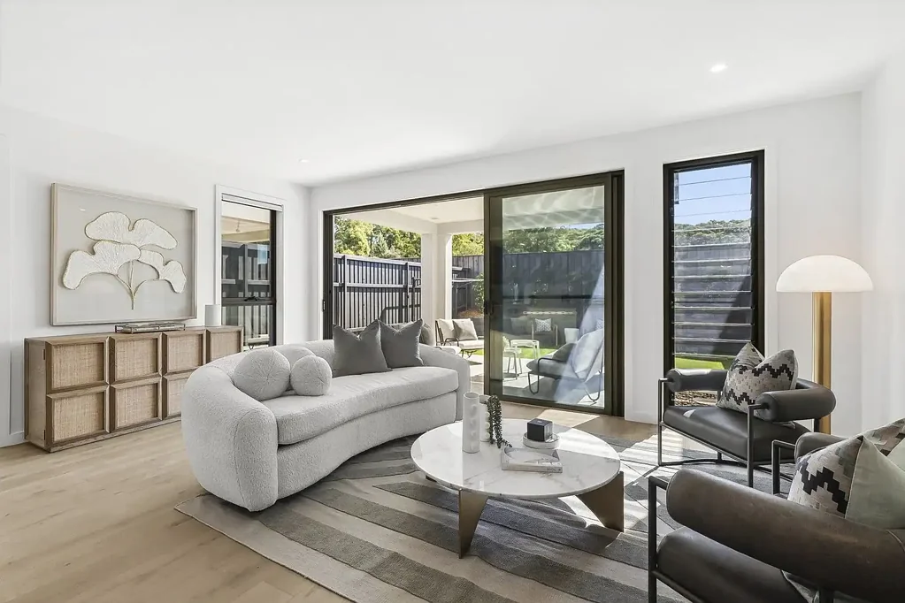 Modern Family Home in the Heart of Warriewood