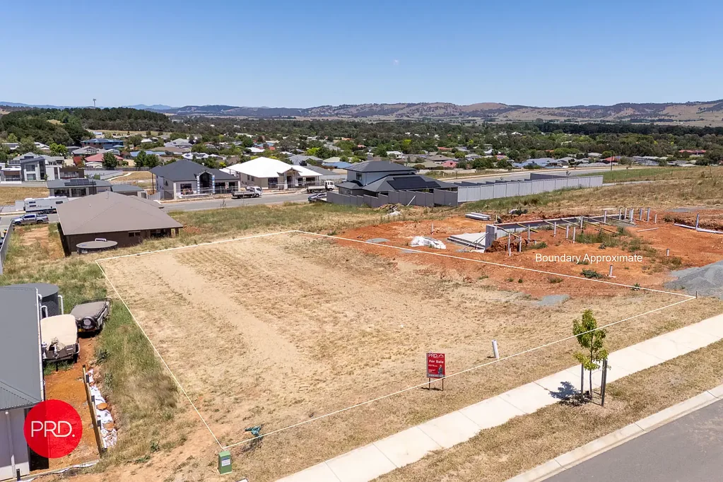 Bungendore Elevated block with views