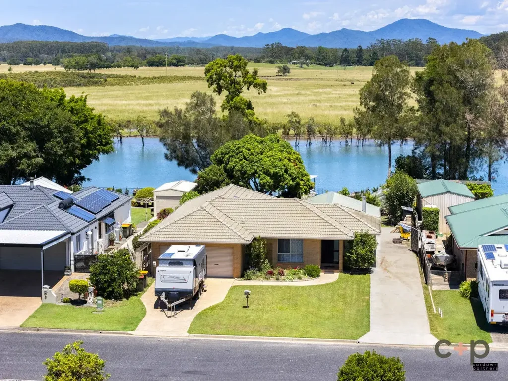 37 Burrawong Parade, Urunga, NSW 2455