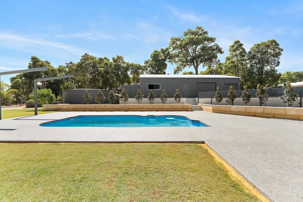 4 Meldrum Loop, Bedfordale, WA 6112