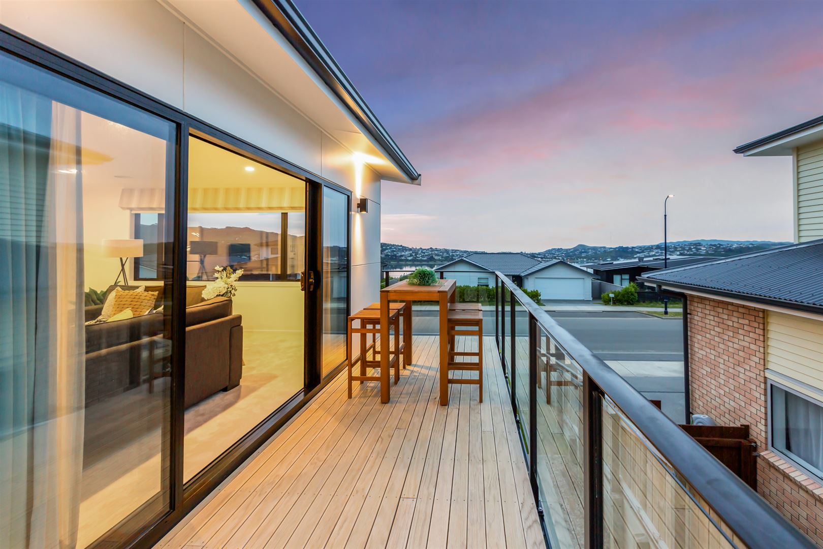 53 John Burke Drive, Aotea, Porirua, 4 chambres, 2 salles de bain