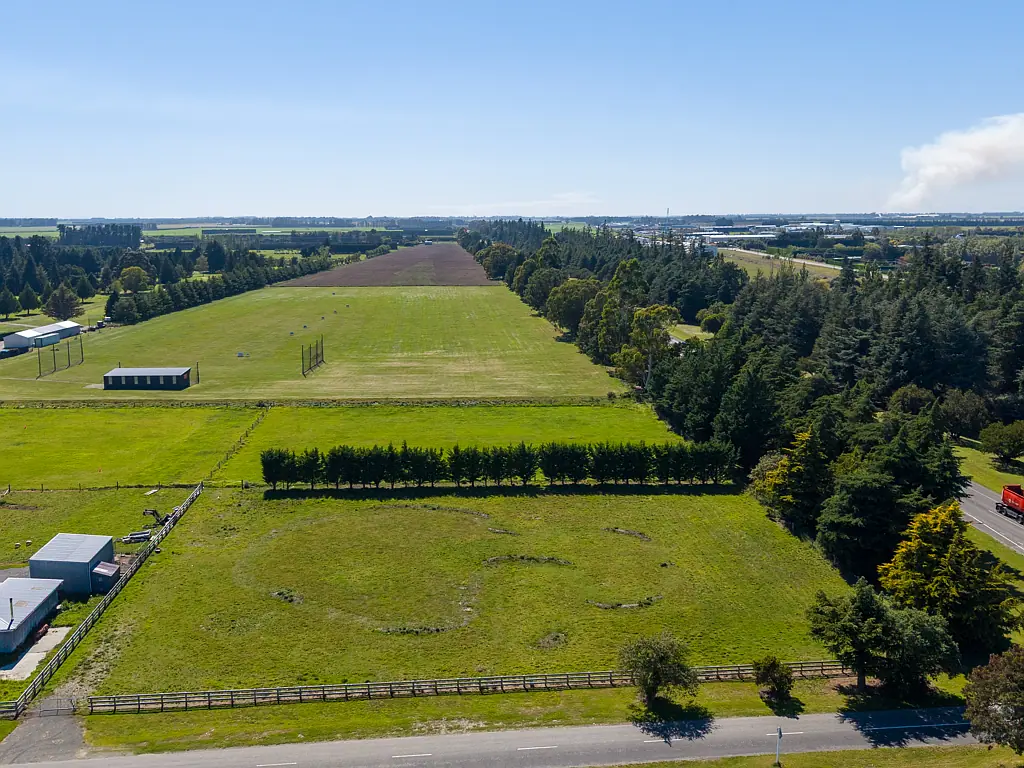 Allenton Location underpins value