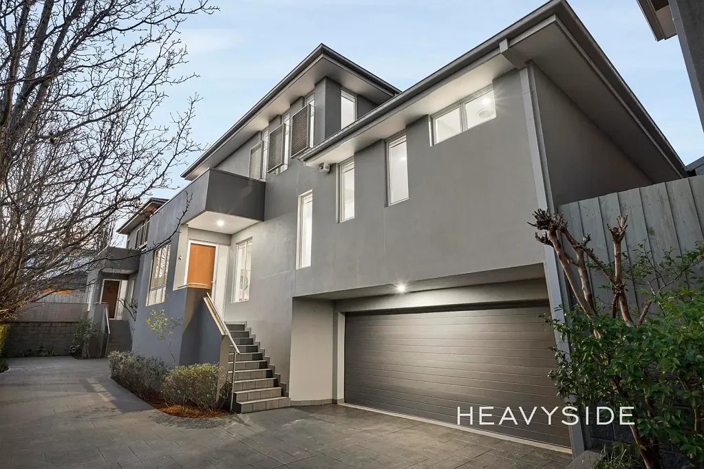 Surrey Hills 3 Bedroom Your Private Piece of Surrey Hills Luxury