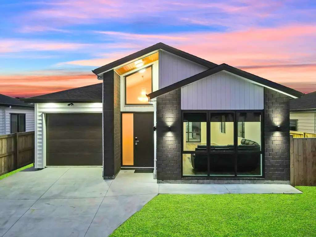Clarks Beach 3房  Charming 3-Bedroom, 2-Bath Home in Clarks Beach