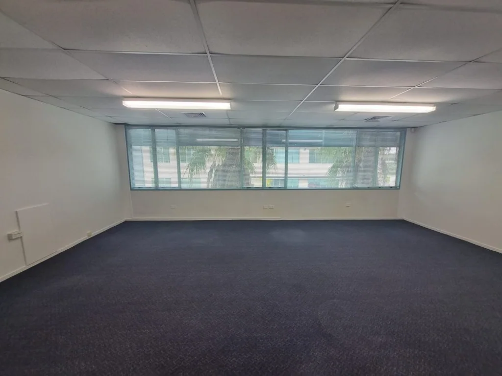 Rosedale 166m2 1st Floor Albany Office - 5 car parks