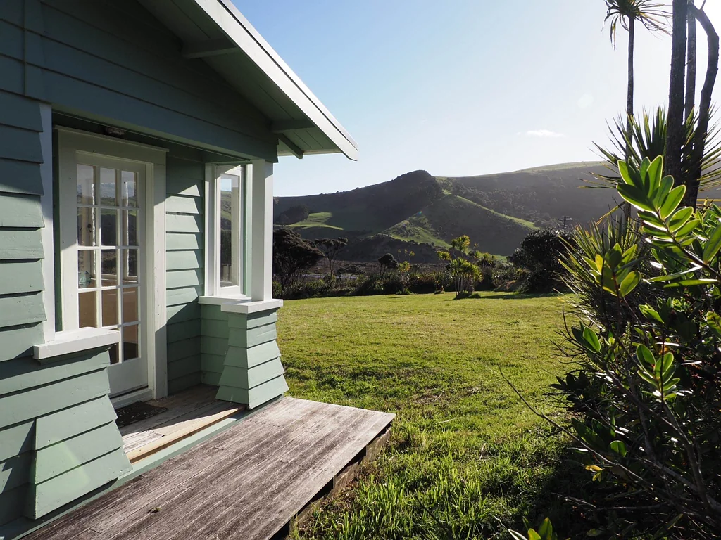 Bethells Beach 3Kwarto Iconic Views to Elevate Your Lifestyle