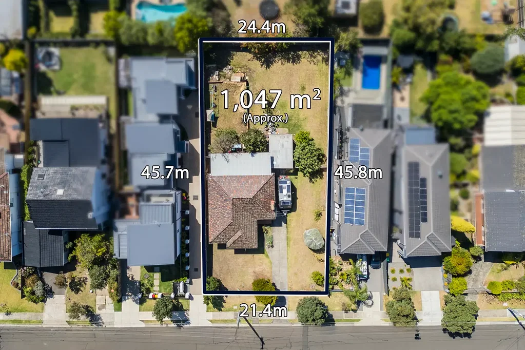 18 Lamart Street, Strathmore, VIC 3041