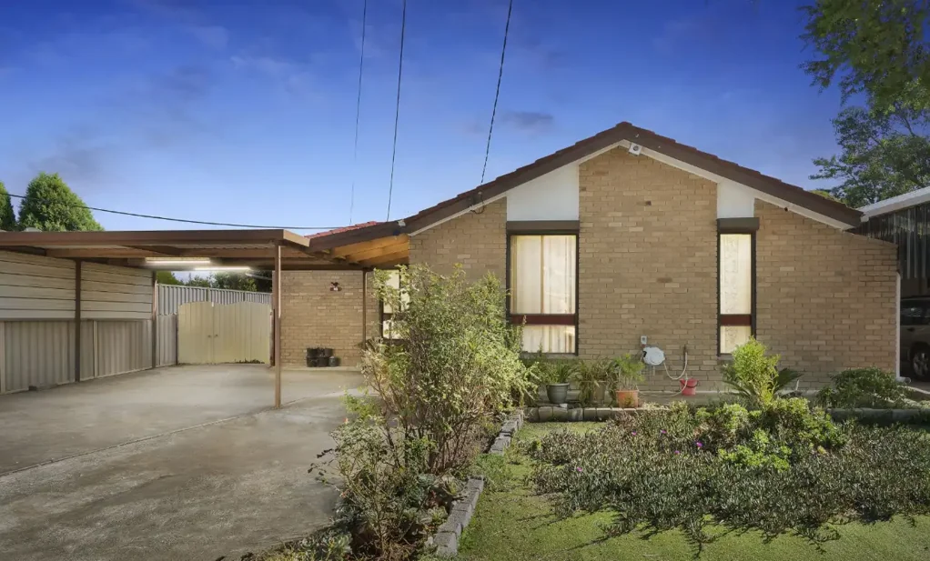 For Lease – Spacious Family Home in Quiet Lalor Neighborhood