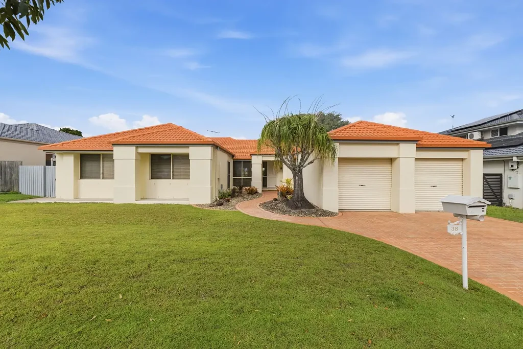 Calamvale 4房 Stretton State College 学区内的单层家庭住宅 AUCTION IF NOT SOLD PRIOR - Single-Storey Family Home in Stretton State College Catchment