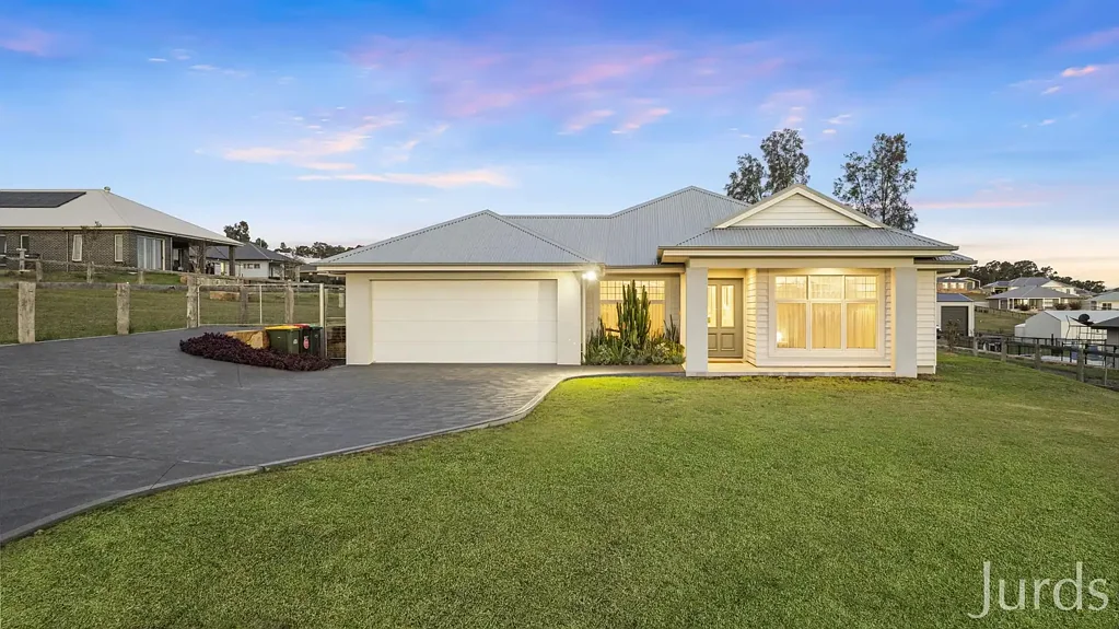 Branxton 4房  Spacious Modern Living on Over 3,200sqm with Stunning Mountain Outlook