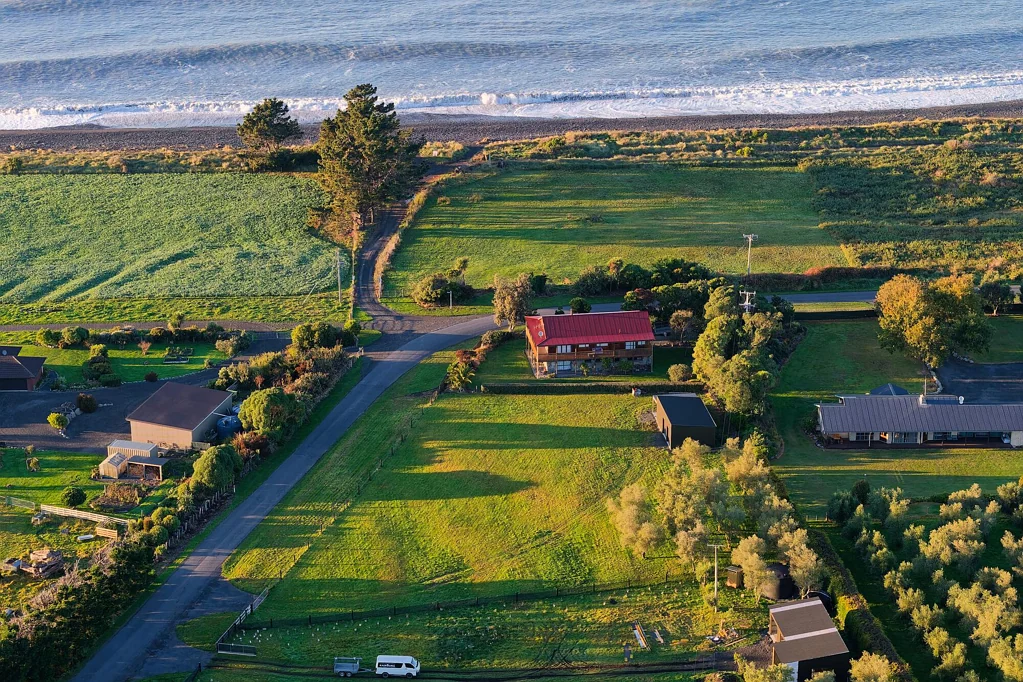Kaikoura Seaside section for sale