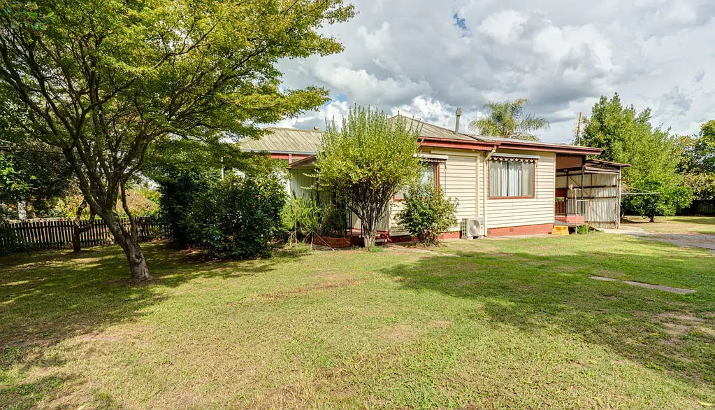 Myrtleford 2બેડરૂમ Prime Location. Unlimited Potential.