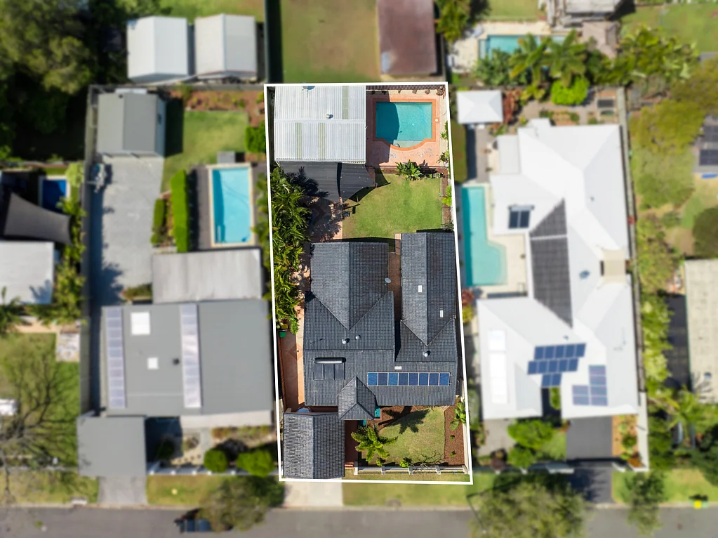 58 Twenty Seventh Avenue, Palm Beach, QLD 4221