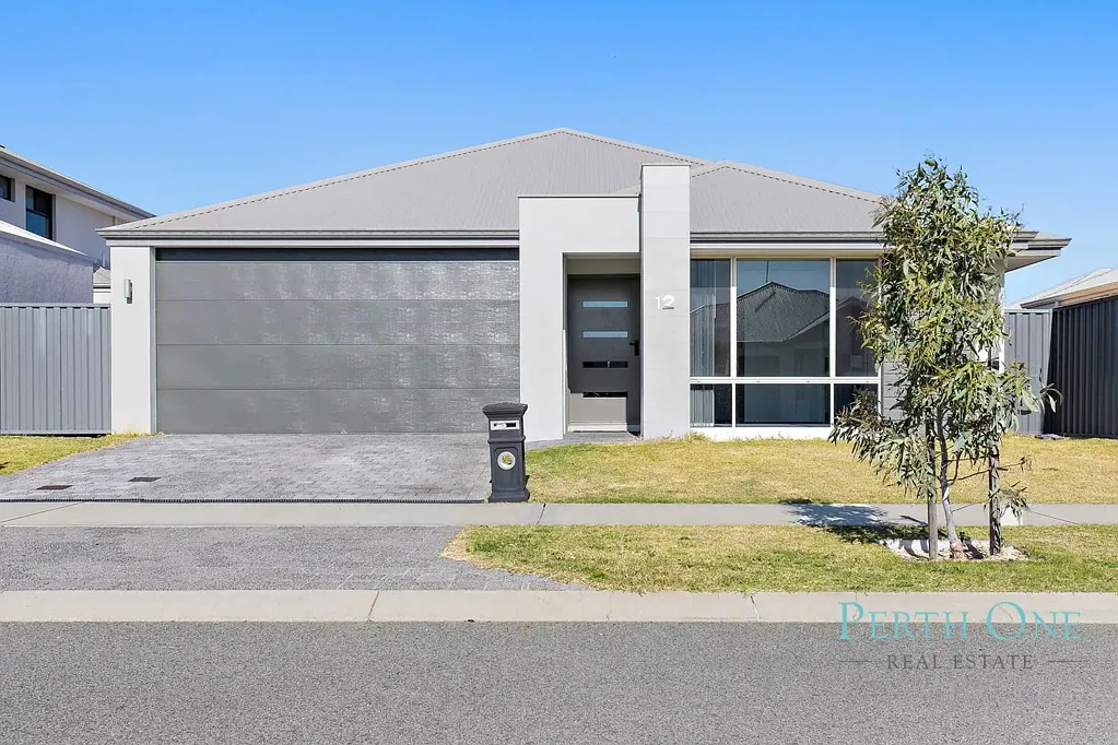 12 Antilla Way, Treeby, WA 6164