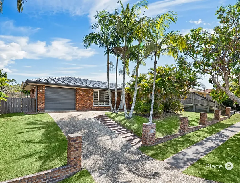 76 Oldfield Road, Sinnamon Park, QLD 4073, 4 Kuwarto, 2 Banyo, House